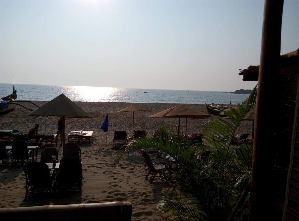 Hotel Namaste Beach Huts Patnem Beach Exterior foto