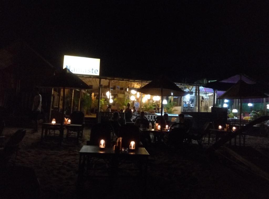 Hotel Namaste Beach Huts Patnem Beach Exterior foto